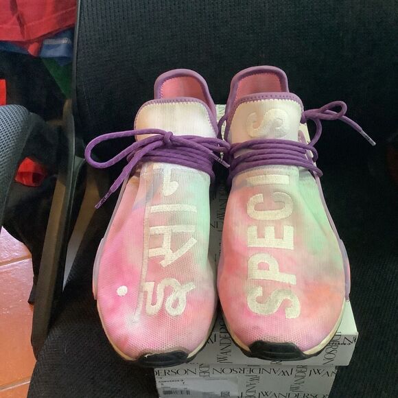 adidas Human Race NMD Pharrell Holi Festival (Pink Glow) size 12